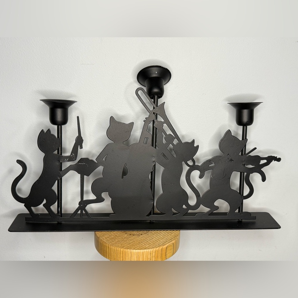 Vintage metal art musical cats candle holder